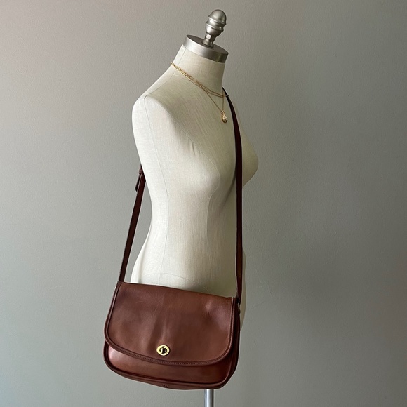 Vintage Coach City Bag 9790 British Tan Leather Purse Crossbody Bag Made in USA - Picture 4 of 13